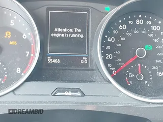 2021 Volkswagen Tiguan SE z VIN 3VV3B7AX0MM047478, wystawiony jako IAAI lot #42144239 z przebiegiem 55 468 mil mil oraz . Historia ofert i sprzedaży dostępna na DreamBid. Obrazek 16.