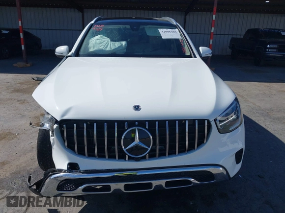 2021 Mercedes-Benz GLC 300 z VIN W1N0G8EB1MF885549, wystawiony jako IAAI lot #42086468 z przebiegiem 45 465 mil mil oraz . Historia ofert i sprzedaży dostępna na DreamBid. Obrazek 13.