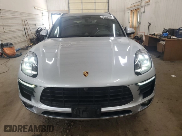 2017 Porsche Macan with VIN WP1AA2A5XHLB83939, listed as a Copart auction lot 58492535 with 26,673 mi miles and Salvage title. Bid and sale history available at DreamBid. Image 5.