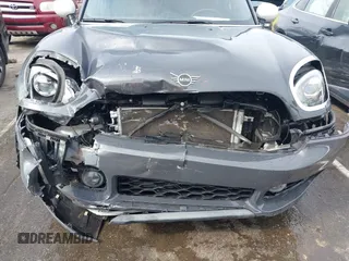 2020 MINI Countryman Cooper S with VIN WMZYW7C0XL3L85463, listed as a IAAI auction lot 42344478 with 54,654 mi miles and . Bid and sale history available at DreamBid. Image 6.
