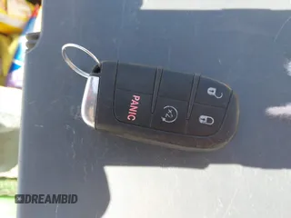 2017 Jeep Renegade Latitude с VIN ZACCJABB4HPF41542, выставлен на аукционе IAAI как лот 41972401 с пробегом 178 271 миль миль и . История ставок и продаж доступна на DreamBid. Изображение 11.