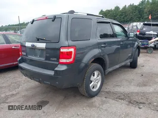 2008 Ford Escape Limited with VIN 1FMCU94108KE85583, listed as a IAAI auction lot 42608251 with 177,841 mi miles and . Bid and sale history available at DreamBid. Image 4.
