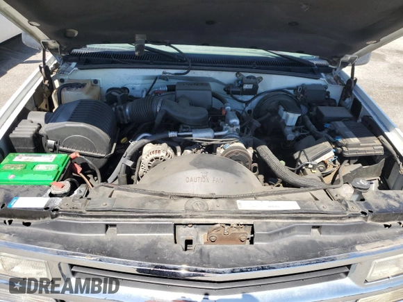 1999 Chevrolet Suburban with VIN 3GNEC16R0XG164600, listed as a Copart auction lot 49516445 with 105,747 mi miles and Salvage Title. Bid and sale history available at carsss.com. Image 12.