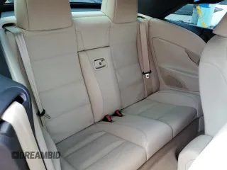 2010 Volkswagen Eos Komfort с VIN WVWBA7AH6AV012998, выставлен на аукционе Copart как лот 60063915 с пробегом 126 673 миль миль и Чистый • Clean title. История ставок и продаж доступна на DreamBid. Изображение 10.