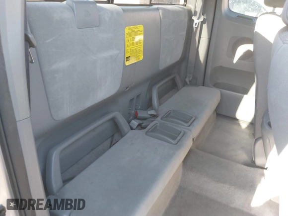 2006 Toyota Tacoma z VIN 5TETX22N26Z282695, wystawiony jako IAAI lot #41540262 z przebiegiem 259 961 mil mil oraz . Historia ofert i sprzedaży dostępna na DreamBid. Obrazek 8.