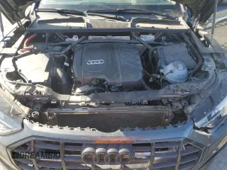 2024 Audi Q5 Premium Plus with VIN WA1BBAFY9R2063776, listed as a Copart auction lot 61252035 with 2,813 mi miles and Salvage title. Bid and sale history available at DreamBid. Image 12.