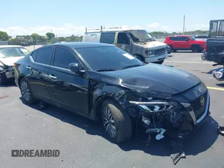2022 Nissan Altima SV z VIN 1N4BL4DV0NN408530, wystawiony jako IAAI lot #42294975 z przebiegiem 47 632 mil mil oraz . Historia ofert i sprzedaży dostępna na DreamBid. Obrazek 1.