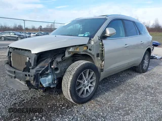 2016 Buick Enclave Leather with VIN 5GAKVBKD4GJ294594, listed as a IAAI auction lot 40939480 with 188,546 mi miles. Bid and sale history available at carsss.com. Image 2.