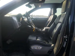 2014 Porsche Cayenne Turbo with VIN WP1AC2A25ELA81007, listed as a Copart auction lot 62140075 with 60,211 mi miles and Salvage title. Bid and sale history available at DreamBid. Image 7.