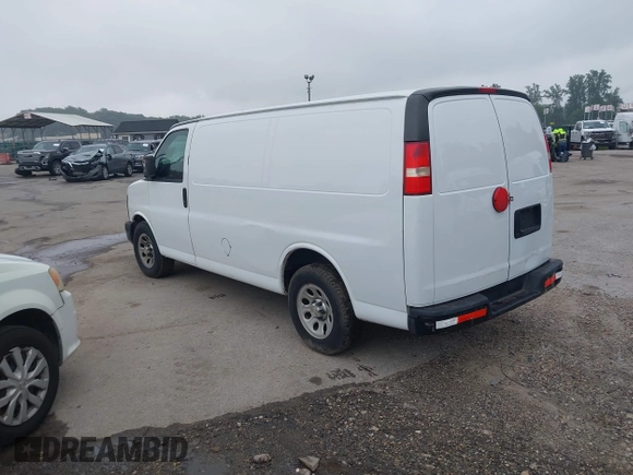 2013 Chevrolet Express Cargo with VIN 1GCSGAFX4D1158758, listed as a IAAI auction lot 42500173 with 235,408 mi miles and . Bid and sale history available at DreamBid. Image 3.