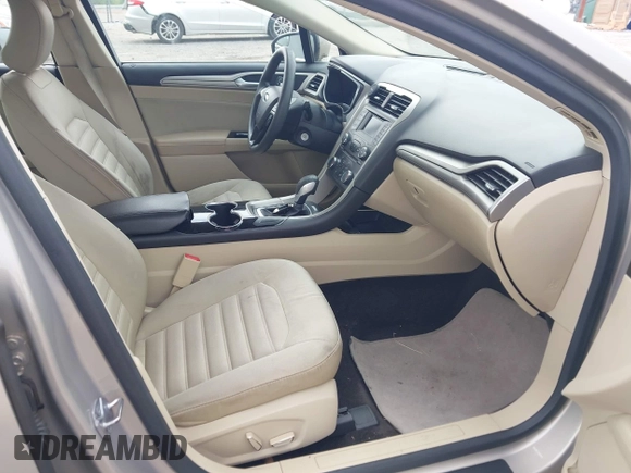 2015 Ford Fusion SE Hybrid с VIN 3FA6P0LU6FR199722, выставлен на аукционе IAAI как лот 42447523 с пробегом 151 769 миль миль и . История ставок и продаж доступна на DreamBid. Изображение 5.