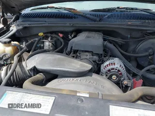 2000 Chevrolet Silverado 1500 LS with VIN 2GCEC19T4Y1269344, listed as a IAAI auction lot 42167334 with 294,781 mi miles. Bid and sale history available at carsss.com. Image 10.