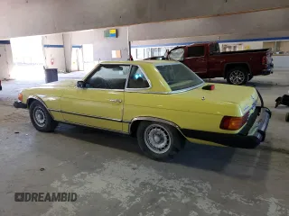 1975 Mercedes-Benz SL with VIN 10704412022665, listed as a Copart auction lot 49290605 with 85,380 mi miles and Clean title. Bid and sale history available at DreamBid. Image 2.