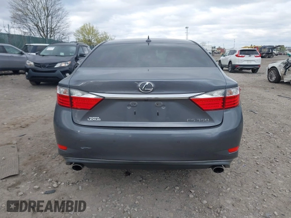 2013 Lexus ES 4dr Sdn with VIN JTHBK1GG0D2074698, listed as a IAAI auction lot 42049070 with 117,036 mi miles. Bid and sale history available at carsss.com. Image 15.