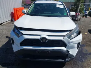 2019 Toyota RAV4 LE with VIN JTMG1RFV9KJ011935, listed as a IAAI auction lot 41904474 with 47,911 mi miles. Bid and sale history available at carsss.com. Image 6.