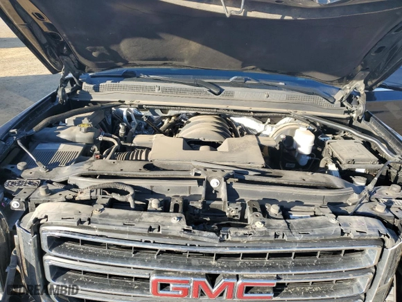 2017 GMC Yukon SLT with VIN 1GKS2BKC0HR143855, listed as a Copart auction lot 84262704 with 132,526 mi miles and Salvage Title. Bid and sale history available at carsss.com. Image 12.