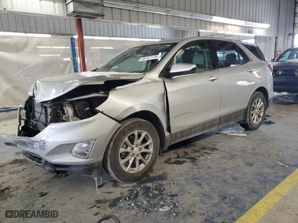 2020 Chevrolet Equinox LT with VIN 2GNAXKEV8L6160520, listed as a Copart auction lot 45737775 with 135,873 mi miles and Salvage Title. Bid and sale history available at carsss.com. Image 1.