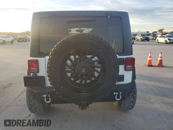 2018 Jeep Wrangler JK Unlimited Sport S with VIN 1C4BJWDG1JL815338, listed as a Copart auction lot 84467344 with 46,838 mi miles and Salvage Title. Bid and sale history available at carsss.com. Image 6.