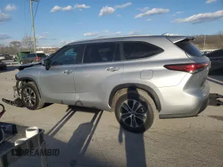 2023 Toyota Highlander L with VIN 5TDKDRAH0PS024781, listed as a Copart auction lot 47406875 with 73,981 mi miles and Clean title. Bid and sale history available at DreamBid. Image 2.