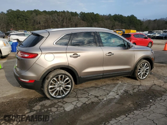 2018 Lincoln MKC Reserve z VIN 5LMCJ3C96JUL18679, wystawiony jako Copart lot #44902715 z przebiegiem 156 063 mil mil oraz Czysty tytuł • Clean title. Historia ofert i sprzedaży dostępna na DreamBid. Obrazek 3.