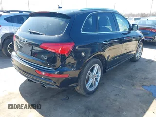 2015 Audi Q5 Premium Plus z VIN WA1DGAFP5FA054124, wystawiony jako IAAI lot #41890802 z przebiegiem 121 860 mil mil oraz . Historia ofert i sprzedaży dostępna na DreamBid. Obrazek 4.