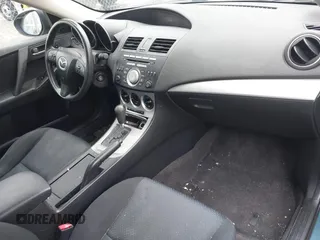 2010 Mazda 3 i SV with VIN JM1BL1SF8A1197714, listed as a IAAI auction lot 41981010 with 127,234 mi miles and . Bid and sale history available at DreamBid. Image 5.