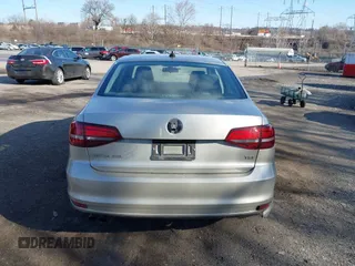 2016 Volkswagen Jetta Sedan 1.8T SEL with VIN 3VWL07AJ0GM313695, listed as a IAAI auction lot 41523515 with 94,212 mi miles. Bid and sale history available at carsss.com. Image 16.