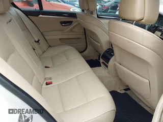 2012 BMW 5 Series 528i xDrive with VIN WBAXH5C54CDW07654, listed as a IAAI auction lot 41937533 with 109,529 mi miles. Bid and sale history available at carsss.com. Image 8.