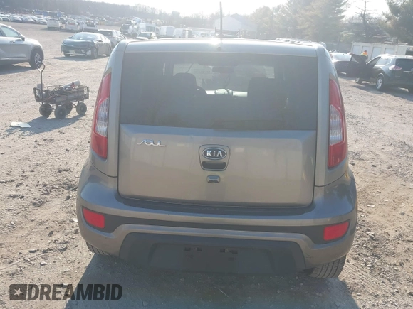 2012 Kia Soul + with VIN KNDJT2A68C7370716, listed as a IAAI auction lot 41726118 with 107,688 mi miles. Bid and sale history available at carsss.com. Image 16.