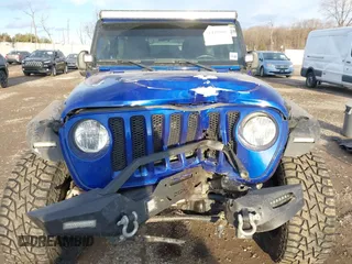 2020 Jeep Wrangler Unlimited Sport S z VIN 1C4HJXDN0LW347487, wystawiony jako IAAI lot #41449066 z przebiegiem 44 007 mil mil oraz . Historia ofert i sprzedaży dostępna na DreamBid. Obrazek 6.