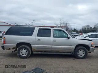 2005 GMC Yukon XL SLT with VIN 3GKEC16Z85G290245, listed as a IAAI auction lot 41709514 with 232,552 mi miles. Bid and sale history available at carsss.com. Image 13.