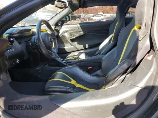 2018 McLaren 720S z VIN SBM14DCA9JW001142, wystawiony jako Copart lot #76969554 z przebiegiem Nie podano mil oraz Szkody całkowita. Historia ofert i sprzedaży dostępna na DreamBid. Obrazek 7.
