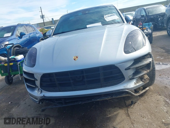 2015 Porsche Macan Turbo z VIN WP1AF2A5XFLB95717, wystawiony jako IAAI lot #41354991 z przebiegiem 122 663 mil mil oraz . Historia ofert i sprzedaży dostępna na DreamBid. Obrazek 12.