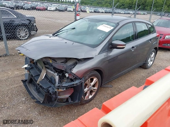 2013 Ford Focus SE with VIN 1FADP3K2XDL160734, listed as a IAAI auction lot 39953479 with 138,083 mi miles. Bid and sale history available at carsss.com. Image 2.