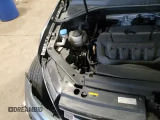 2018 Volkswagen Tiguan S с VIN 3VV1B7AXXJM075808, выставлен на аукционе Copart как лот 68835595 с пробегом 84 281 миль миль и Чистый • Clean title. История ставок и продаж доступна на DreamBid. Изображение 14.