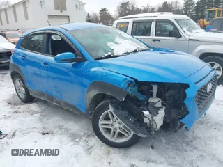 2021 Hyundai Kona SE with VIN KM8K1CAA3MU638297, listed as a IAAI auction lot 41596526 with 63,549 mi miles. Bid and sale history available at carsss.com. Image 1.