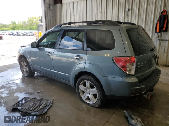 2010 Subaru Forester X Limited with VIN JF2SH6DC8AH914865, listed as a Copart auction lot 58438995 with 118,581 mi miles and Salvage title. Bid and sale history available at DreamBid. Image 2.