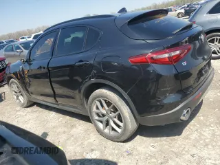 2018 Alfa Romeo Stelvio Ti Sport z VIN ZASFAKNNXJ7B84760, wystawiony jako Copart lot #52219395 z przebiegiem 110 145 mil mil oraz Tytuł czysty. Historia ofert i sprzedaży dostępna na DreamBid. Obrazek 2.