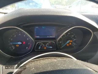 2014 Ford Focus SE with VIN 1FADP3F24EL359709, listed as a Copart auction lot 52208125 with 133,643 mi miles and Clean Title. Bid and sale history available at carsss.com. Image 9.