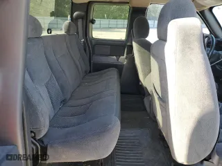 2005 Chevrolet Silverado 1500 LT with VIN 2GCEC19T751392373, listed as a Copart auction lot 53318345 with 206,126 mi miles and Clean Title. Bid and sale history available at carsss.com. Image 10.