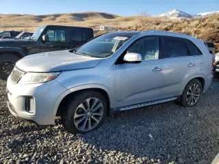 2015 Kia Sorento SX with VIN 5XYKWDA72FG629692, listed as a Copart auction lot 87206994 with Not Provided miles and Salvage Title. Bid and sale history available at carsss.com. Image 1.