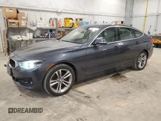 2018 BMW 3 Series 330i xDrive with VIN WBA8Z9C51JG828102, listed as a Copart auction lot 81577104 with 58,782 mi miles and Salvage Title. Bid and sale history available at carsss.com. Image 1.