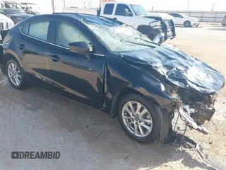 2018 Mazda 3 Sport z VIN 3MZBN1U76JM172939, wystawiony jako IAAI lot #42189372 z przebiegiem Nie podano mil oraz . Historia ofert i sprzedaży dostępna na DreamBid. Obrazek 13.