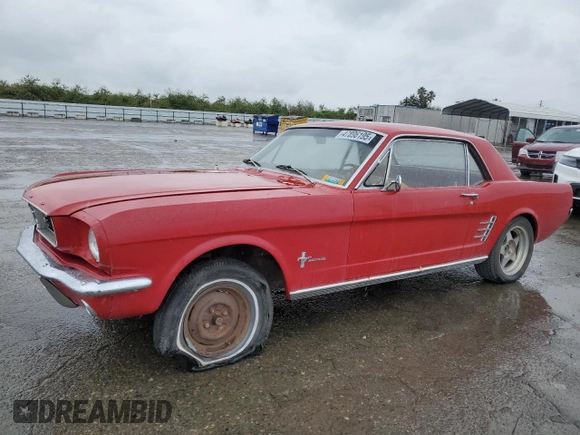 1966 Ford Mustang z VIN 6R07T204871, wystawiony jako Copart lot #47896195 z przebiegiem 45 732 mil mil oraz Czysty tytuł • Clean title. Historia ofert i sprzedaży dostępna na DreamBid. Obrazek 1.