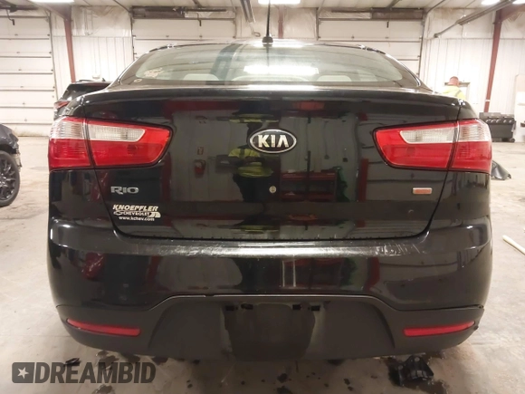 2014 Kia Rio LX with VIN KNADM4A32E6409785, listed as a IAAI auction lot 41810262 with 183,669 mi miles. Bid and sale history available at carsss.com. Image 17.