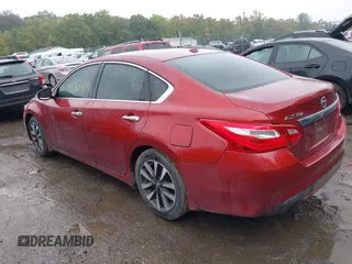 2016 Nissan Altima SV with VIN 1N4AL3AP8GC152650, listed as a IAAI auction lot 40471606 with 146,602 mi miles and . Bid and sale history available at DreamBid. Image 3.