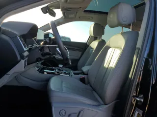 2023 Audi Q5 S line Premium Plus with VIN WA1EAAFY4P2019987, listed as a Copart auction lot 59900015 with 23,663 mi miles and Salvage title. Bid and sale history available at DreamBid. Image 7.