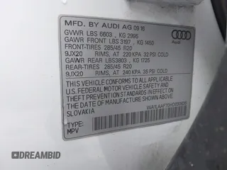 2017 Audi Q7 Premium Plus with VIN WA1LAAF70HD030635, listed as a IAAI auction lot 37987370 with 65,923 mi miles. Bid and sale history available at carsss.com. Image 9.