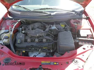 2005 Chrysler Sebring Limited with VIN 1C3EL65R75N664561, listed as a IAAI auction lot 42052562 with 121,333 mi miles and . Bid and sale history available at DreamBid. Image 10.