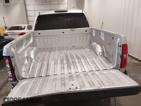 2013 Chevrolet Silverado 1500 LS with VIN 3GCPKREA1DG156984, listed as a IAAI auction lot 41924312 with 117,018 mi miles and . Bid and sale history available at DreamBid. Image 18.